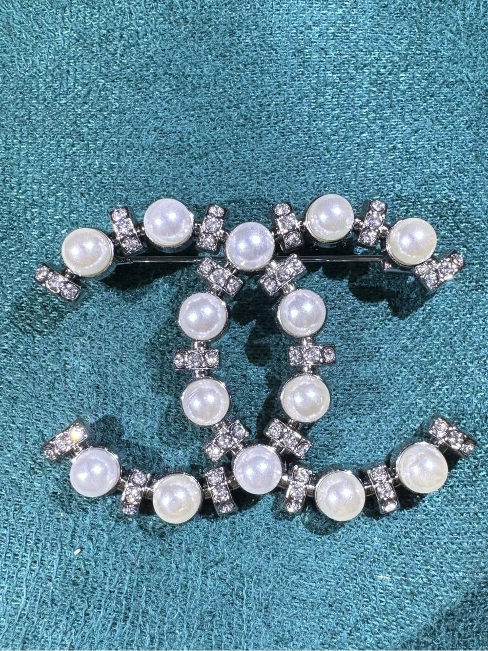 Pearl & Crystal Silver Tone Statement Brooch Pin